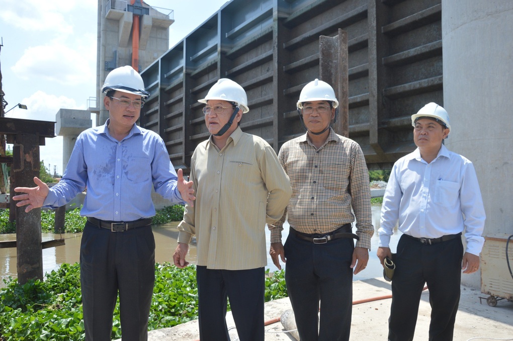 Chính thức mở cống ngăn mặn lớn thứ 2 ở miền Tây - 2 Chính thức mở cống ngăn mặn lớn thứ 2 ở miền Tây - 2