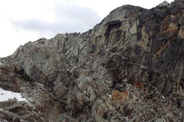 Peru tìm thấy xác trực thăng mất tích cùng thi thể 14 người