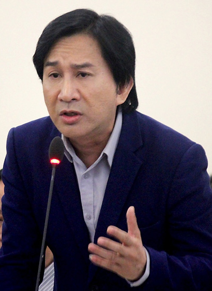 NSƯT Kim Tử Long: Người ta nói tôi đi cho được có bịch gạo, chai nước tương cũng quay lên - Ảnh 4. NSƯT Kim Tử Long: Người ta nói tôi đi cho được có bịch gạo, chai nước tương cũng quay lên - Ảnh 4.