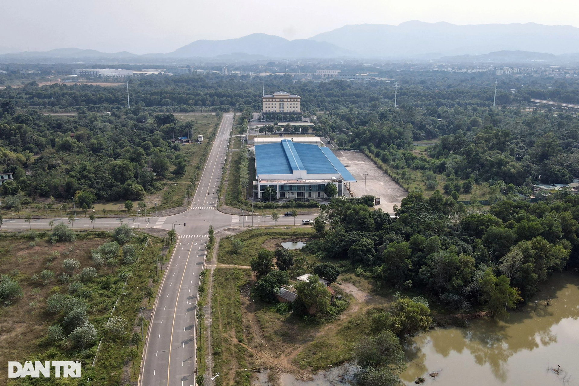 Sau hơn 2 thập kỷ thành lập, khu công nghệ cao Hòa Lạc giờ ra sao? - 9 Sau hơn 2 thập kỷ thành lập, khu công nghệ cao Hòa Lạc giờ ra sao? - 9