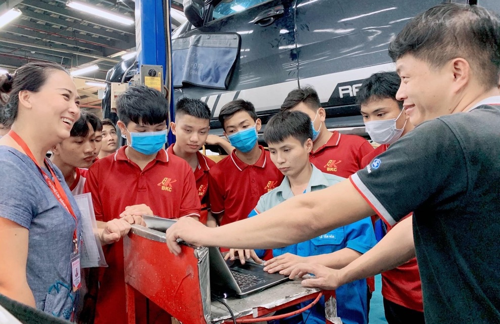 Nhu cầu lao động 4 ngành công nghiệp trọng điểm vẫn cao, bất chấp Covid-19 - 2 Nhu cầu lao động 4 ngành công nghiệp trọng điểm vẫn cao, bất chấp Covid-19 - 2