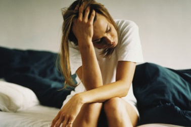 Lỡ trao thân cho người khác…