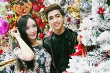 Phố Hà thành trang hoàng đón Giáng sinh, bạn trẻ thích thú