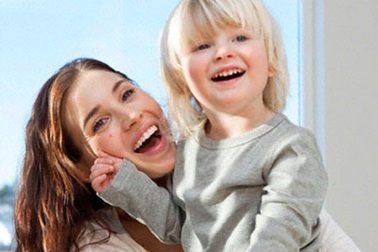 Giúp trẻ sống lạc quan