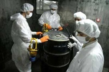 Cấm vận Iran chỉ là bước đầu