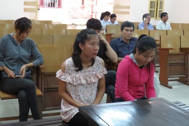 Hai phụ nữ hắt chất bẩn vào thịt lợn ở Hải Phòng lĩnh án