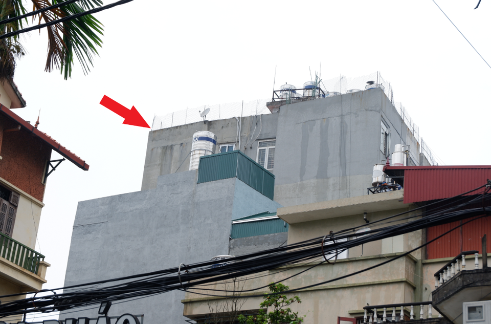 Nơi ở của bệnh nhân Covid-19 Hà Nội: 2 lớp kiểm soát, tiền được khử trùng - 9