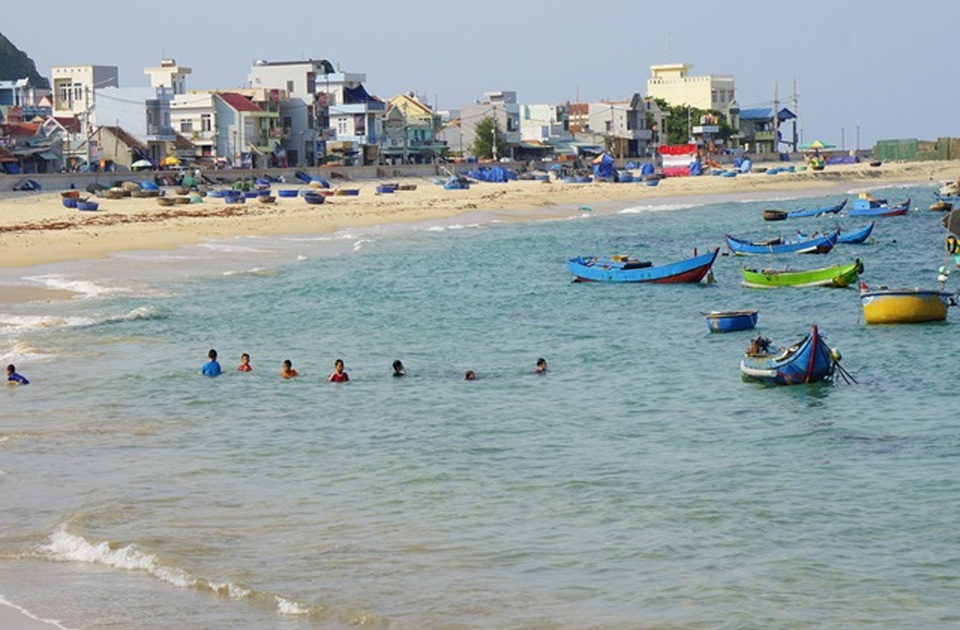Làng chài đẹp như tranh vẽ làm du khách mê mẩn ở Bình Định - 8 Làng chài đẹp như tranh vẽ làm du khách mê mẩn ở Bình Định - 8