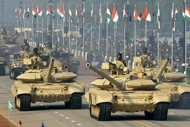 Ấn Độ “chi đậm” mua vũ khí bảo vệ biên giới sau căng thẳng với Trung Quốc