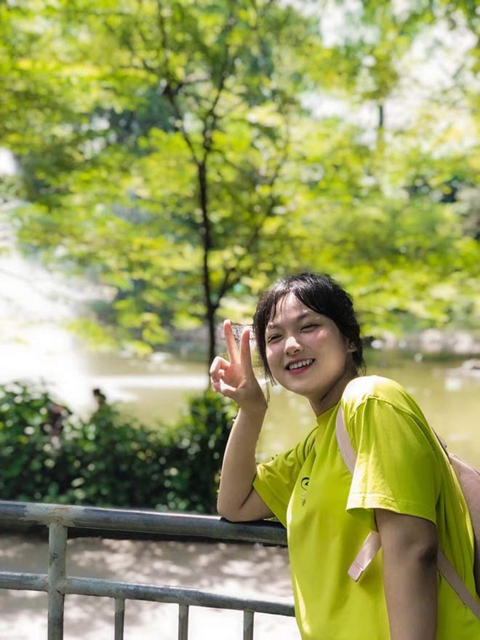 “Đánh bay” 31kg, cô gái Bến Tre khiến bạn bè sững sờ khi gặp lại - 4 “Đánh bay” 31kg, cô gái Bến Tre khiến bạn bè sững sờ khi gặp lại - 4