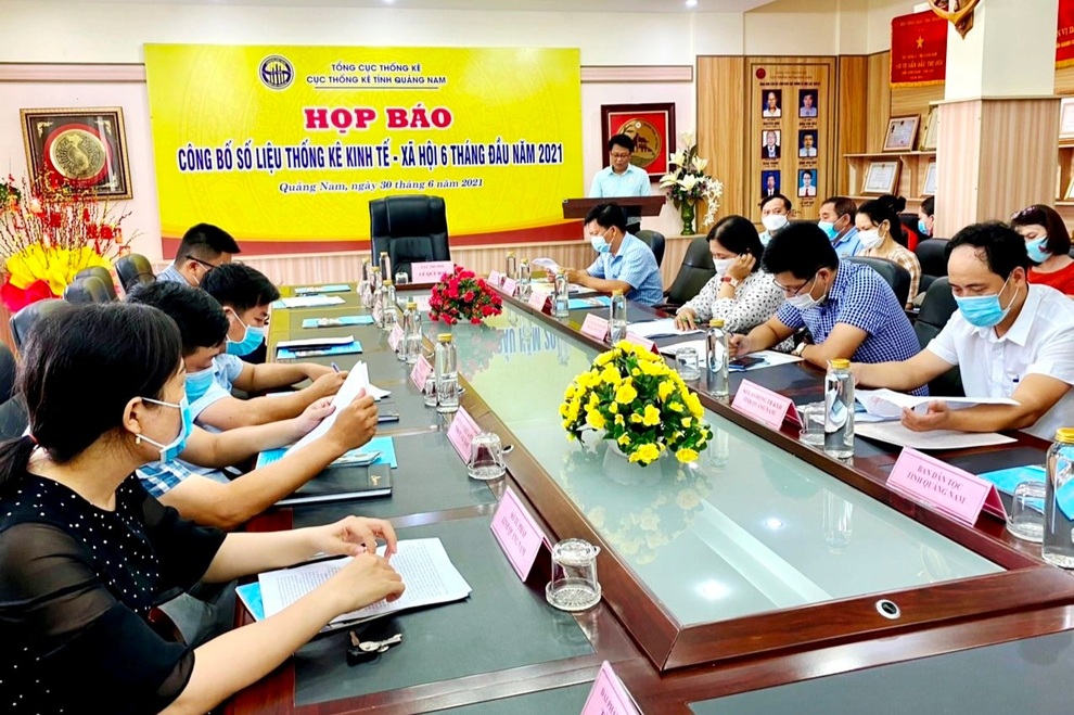 Quảng Nam: Kinh tế dần phục hồi sau thời gian dài chịu ảnh hưởng dịch bệnh - 1 Quảng Nam: Kinh tế dần phục hồi sau thời gian dài chịu ảnh hưởng dịch bệnh - 1