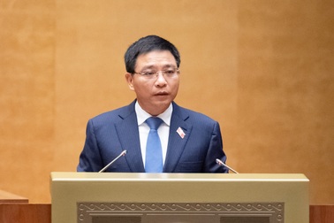 Tiểu thương còn lúng túng về hóa đơn điện tử, Bộ trưởng nói "chưa phạt ai"