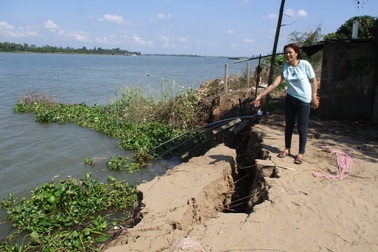 Sạt lở ở Đồng Tháp chưa có dấu hiệu dừng lại