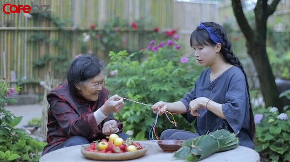 Tranh cãi về lý do khiến tiên nữ đồng quê Lý Tử Thất ngừng ra video - 2 Tranh cãi về lý do khiến tiên nữ đồng quê Lý Tử Thất ngừng ra video - 2