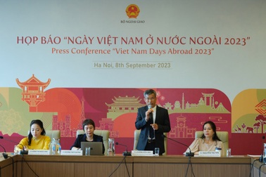 Ngày Việt Nam ở nước ngoài 2023: Mang Phở Thìn, tranh Đông Hồ đến quốc tế