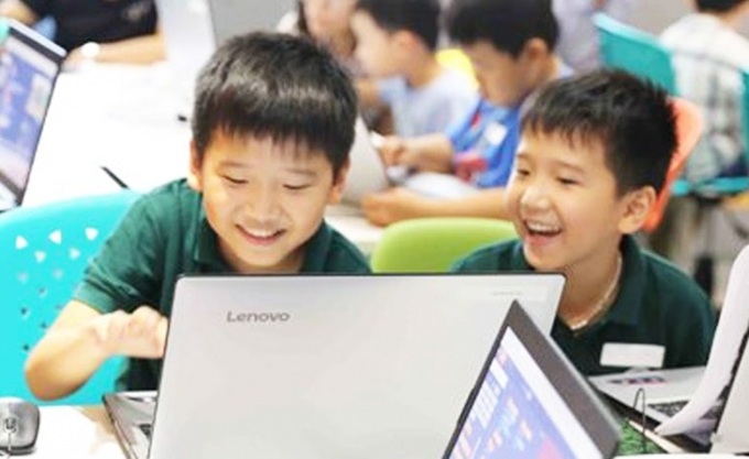 ba-o-ve-tre-em-tren-moi-truo-ng-khong-gian-ma-ng-internet
