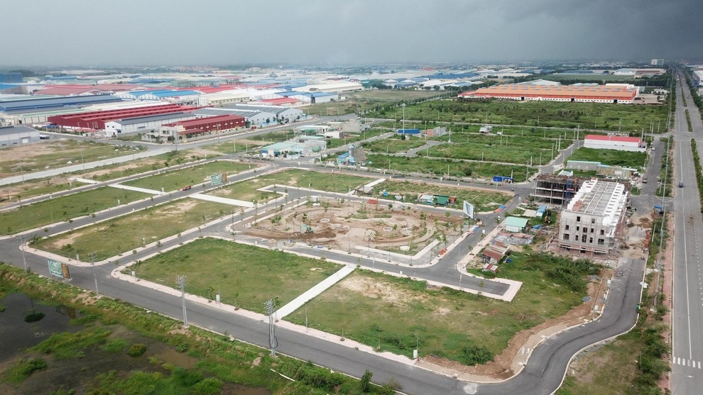 Đỏ mắt chờ sóng bán tháo đất nền, giá bất động sản công nghiệp vẫn tăng? - 1 Đỏ mắt chờ sóng bán tháo đất nền, giá bất động sản công nghiệp vẫn tăng? - 1