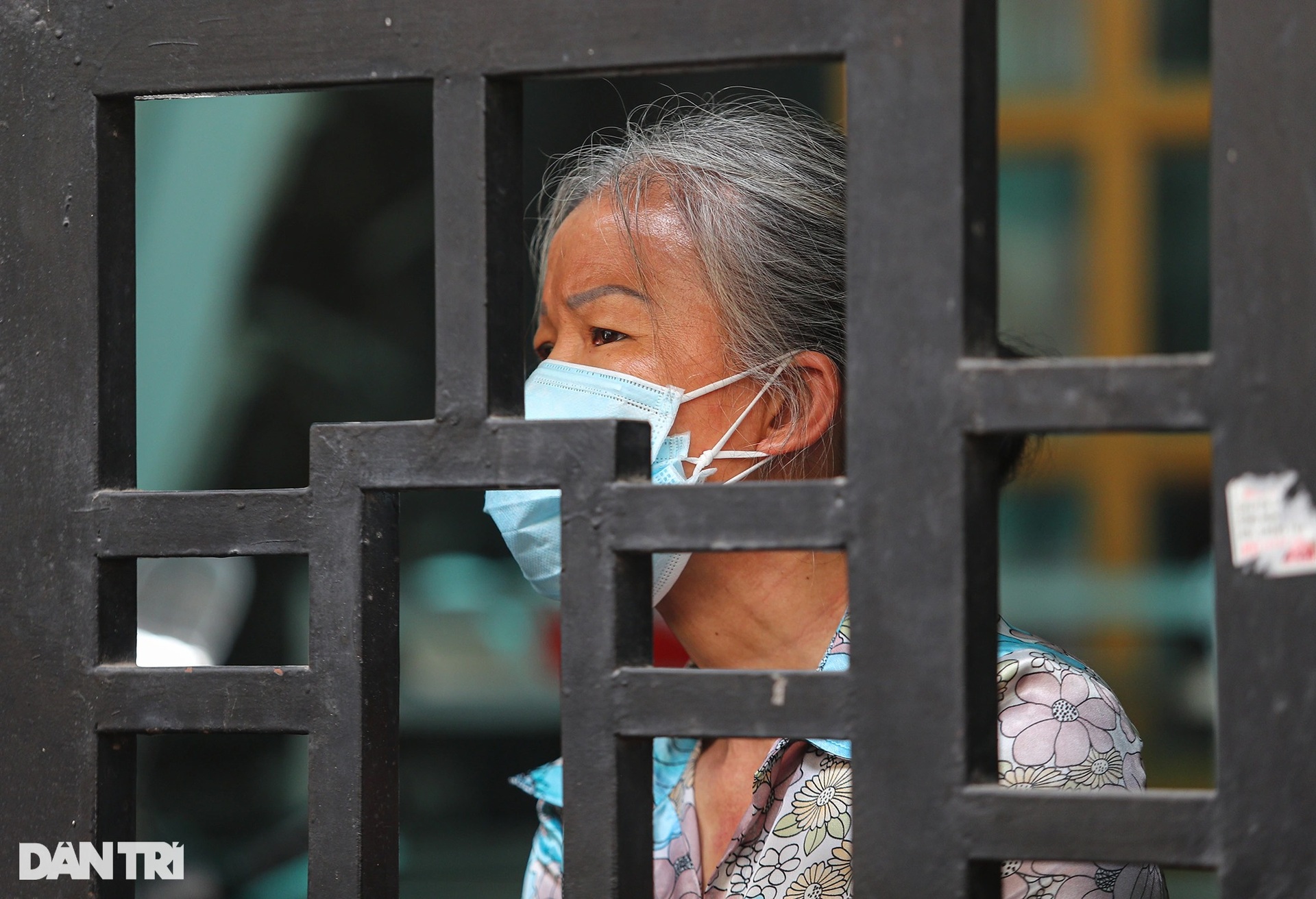 3 đám tang bao trùm xóm nhỏ ở TPHCM sau vụ chìm ca nô tại Hội An - 11