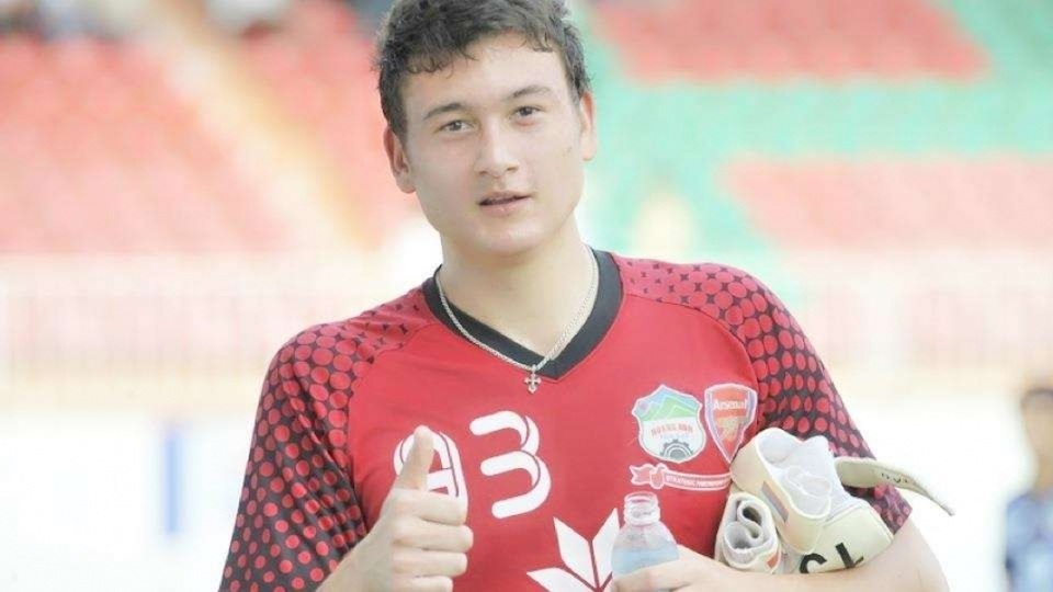Kiatisuk tính chiêu mộ thủ thành Văn Lâm về HA Gia Lai - 2 Kiatisuk tính chiêu mộ thủ thành Văn Lâm về HA Gia Lai - 2