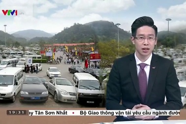 Vẫn có hiện tượng xe công, công chức đi lễ hội trong ngày làm việc