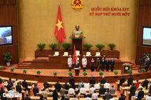 Toàn cảnh lễ tuyên thệ nhậm chức của tân Chủ tịch Quốc hội Vương Đình Huệ