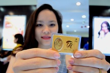 Chủ tiệm vàng "khản tiếng" vì quá tải trong ngày vía Thần Tài