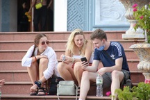 Lo lắng vì dịch bệnh, khách đồng loạt hủy tour du lịch trong nước