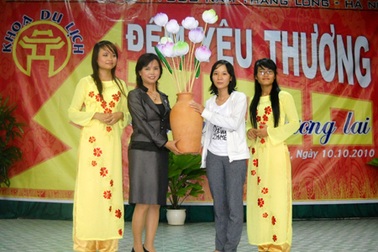 "Đêm yêu thương" hướng về đồng bào vùng lũ