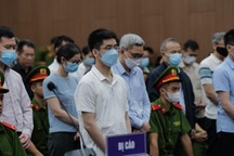 Chuyên gia nói về "mấy chai rượu trong chiếc cặp số" vụ chuyến bay giải cứu