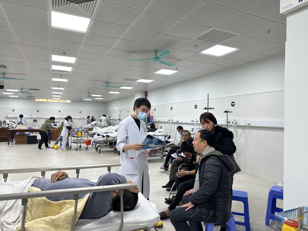 Bệnh viện Việt Đức: Tai nạn giao thông do bia rượu giảm mạnh - 5 Bệnh viện Việt Đức: Tai nạn giao thông do bia rượu giảm mạnh - 5