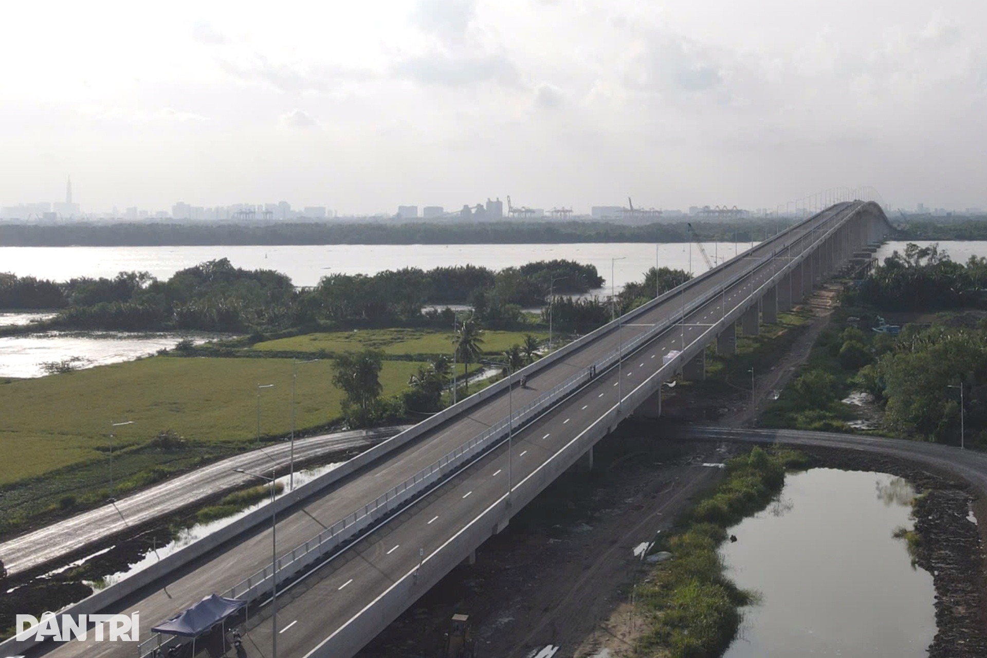 Đoạn Vành đai 3 nối TPHCM với Đồng Nai chính thức thông xe - 11 Đoạn Vành đai 3 nối TPHCM với Đồng Nai chính thức thông xe - 11