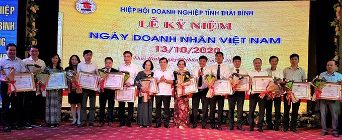 Thái Bình: Cộng đồng doanh nghiệp duy trì việc làm, thu nhập ổn định cho trên 280.000 lao động - Ảnh 1. Thái Bình: Cộng đồng doanh nghiệp duy trì việc làm, thu nhập ổn định cho trên 280.000 lao động - Ảnh 1.