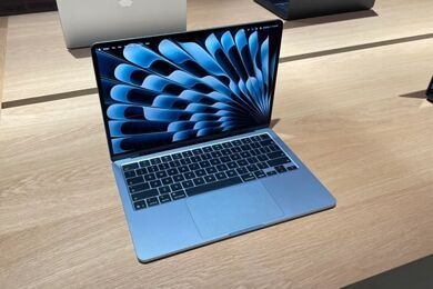 MacBook Air M5 tăng giá tại Việt Nam, cấu hình mạnh hơn nhưng vẫn tồn tại nhược điểm