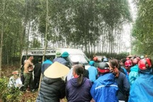 Tổ chức lễ an táng cho anh trai, người đàn ông bị xe tang cán tử vong