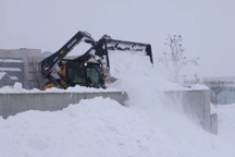 Bão tuyết làm gián đoạn cuộc sống người dân ở nước Mỹ