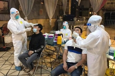 Tối 10/5, thêm 16 ca lây nhiễm cộng đồng ở 5 tỉnh thành