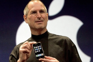 Steve Jobs từng muốn sản xuất "iPhone nano"