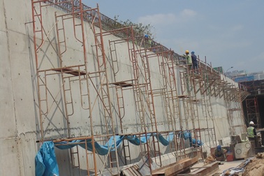 Công trình "chào mừng 40 năm giải phóng" hối hả về đích