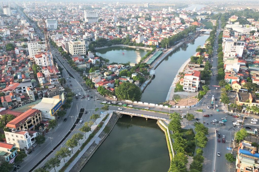 Chính phủ yêu cầu bộ ngành, địa phương tiếp tục tinh gọn tổ chức bên trong - 1 Chính phủ yêu cầu bộ ngành, địa phương tiếp tục tinh gọn tổ chức bên trong - 1