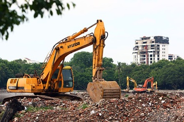 Hồ Bảy Mẫu “ngắc ngoải” trước mùa mưa