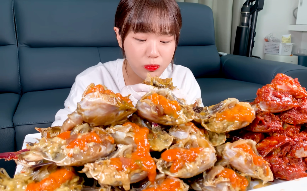 Các ngôi sao ăn thùng uống vại đã chi bao nhiêu tiền cho mỗi bữa? - 2