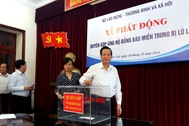 Phấn đấu ủng hộ người nghèo và đồng bào vùng lũ 5 tỉ đồng