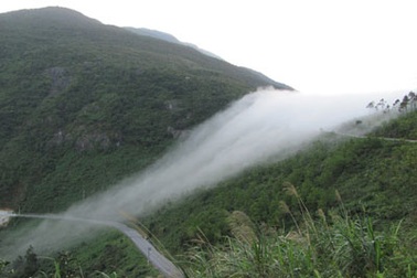 Sương mù trên “đỉnh trời”