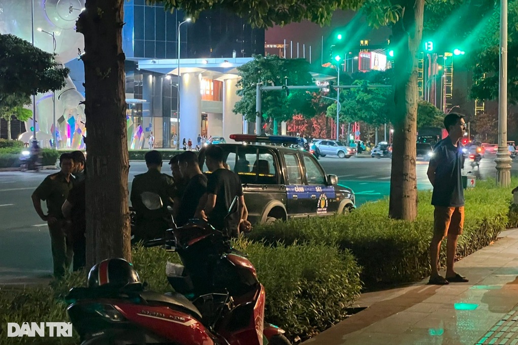 Điều tra vụ nổ tại quán phở trong Khu đô thị Sala ở TPHCM - 1