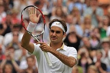 Federer “tăng tốc”, Sharapova chào từ biệt Wimbledon