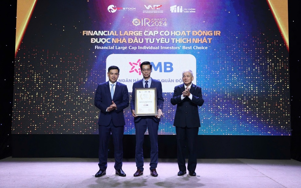 MB nhận 2 giải thưởng tại IR Awards 2024 - 1 MB nhận 2 giải thưởng tại IR Awards 2024 - 1