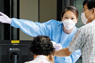 Hàn Quốc: Tốt nghiệp đại học lại học tiếp trường nghề