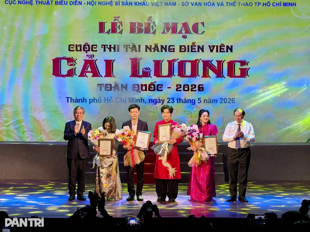 Trao 4 giải Nhất tại cuộc thi Tài năng diễn viên Cải lương toàn quốc - 4
