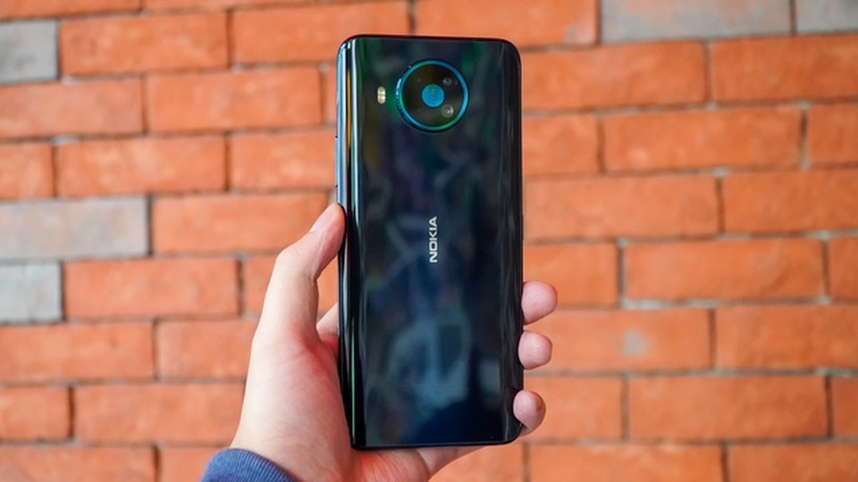 Smartphone mới ồ ạt về Việt Nam, người dùng “hoa mắt” lựa chọn - 5 Smartphone mới ồ ạt về Việt Nam, người dùng “hoa mắt” lựa chọn - 5
