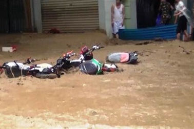 Hãi hùng cảnh vỡ đập Huổi Củ, mưa lũ ở các tỉnh phía Bắc